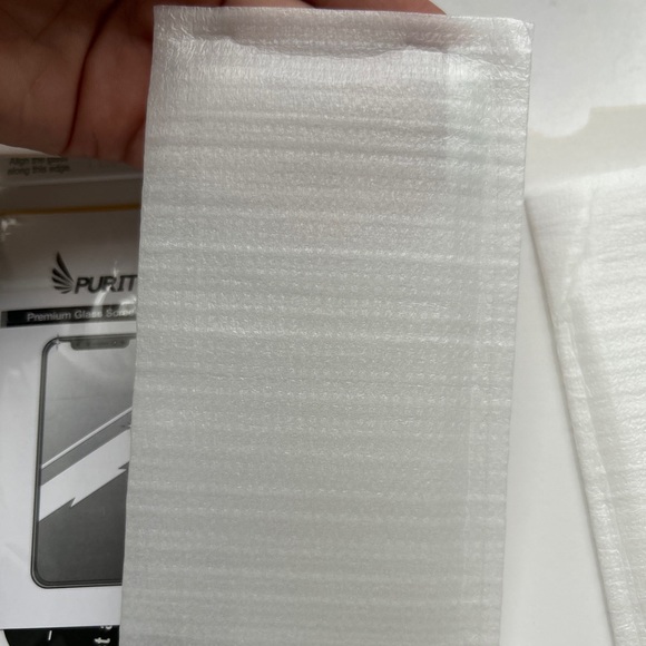 3 different types of screen protectors - Picture 13 of 16